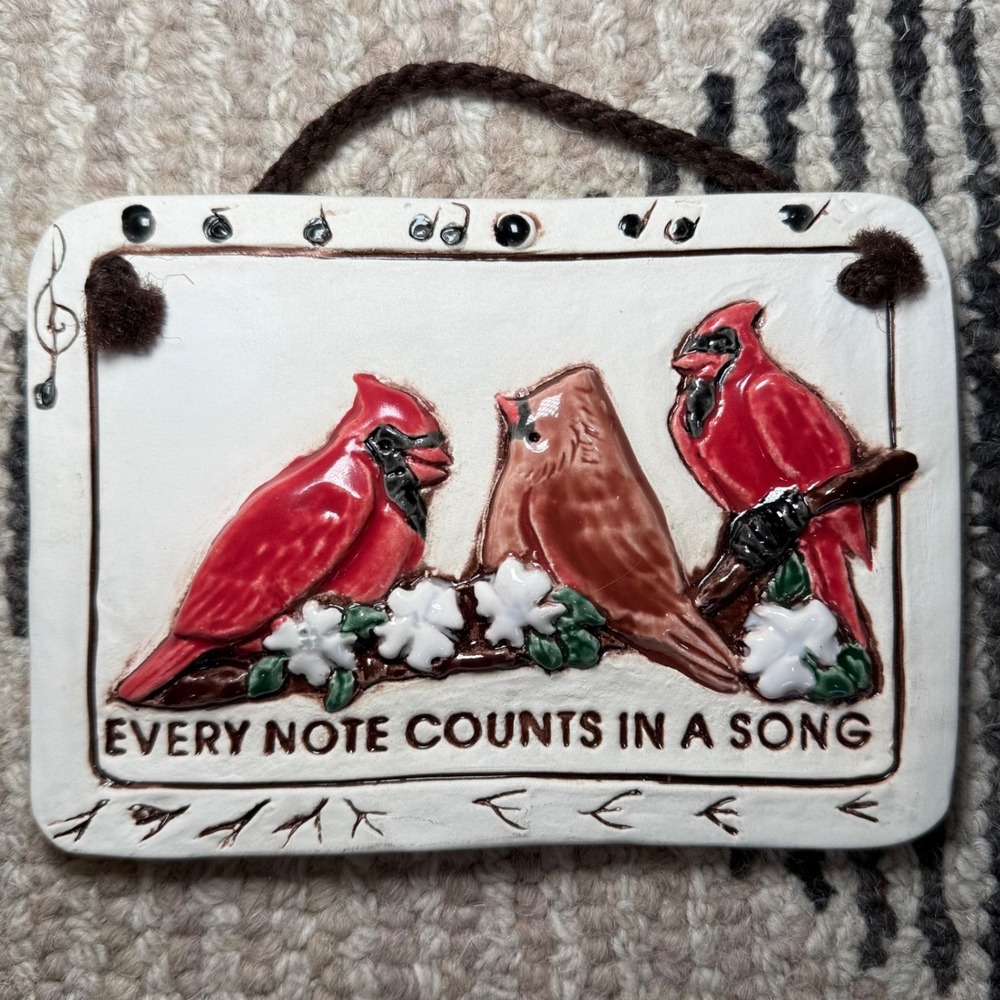 Smoky Mountain Pottery Cardinal Wall Plaque 1994 Rustic‎ Cabin Decor